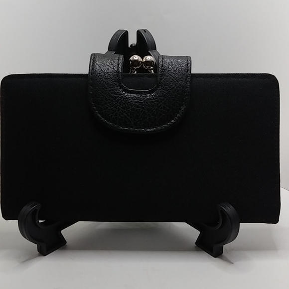 BLACK WALLET - Picture 1 of 10